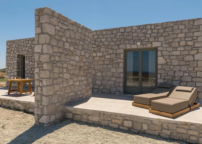 Katoikia Milos Slow Living Homes