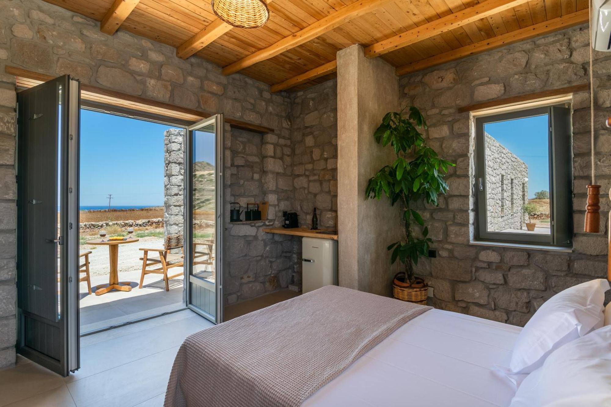 Katoikia Milos Slow Living Homes Mandrakia