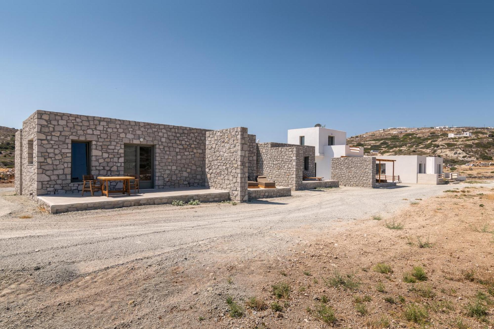 Katoikia Milos Slow Living Homes